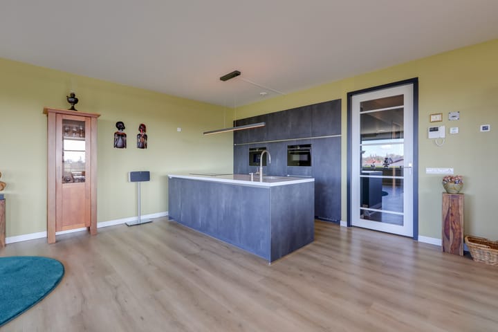 Foto 24 van Iseldoks 205