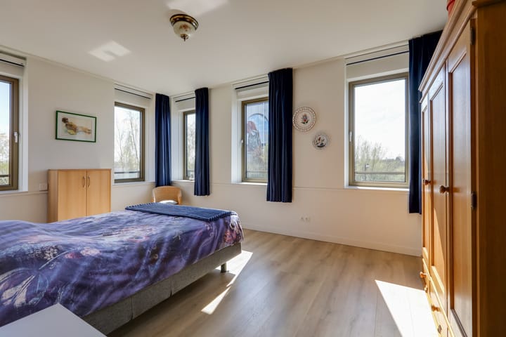 Foto 36 van Iseldoks 205