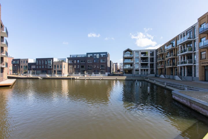 Foto 64 van Iseldoks 205