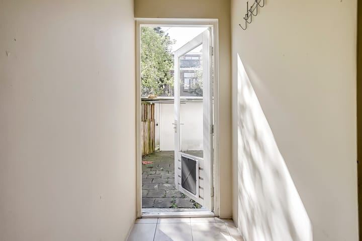 Foto 5 van Spijkenissestraat 17-A