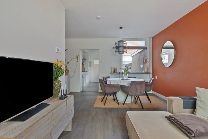 Foto 5 van Zuid-Oosterstraat 9