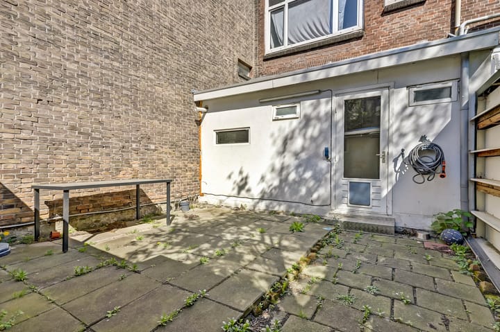 Foto 16 van Spijkenissestraat 17-A