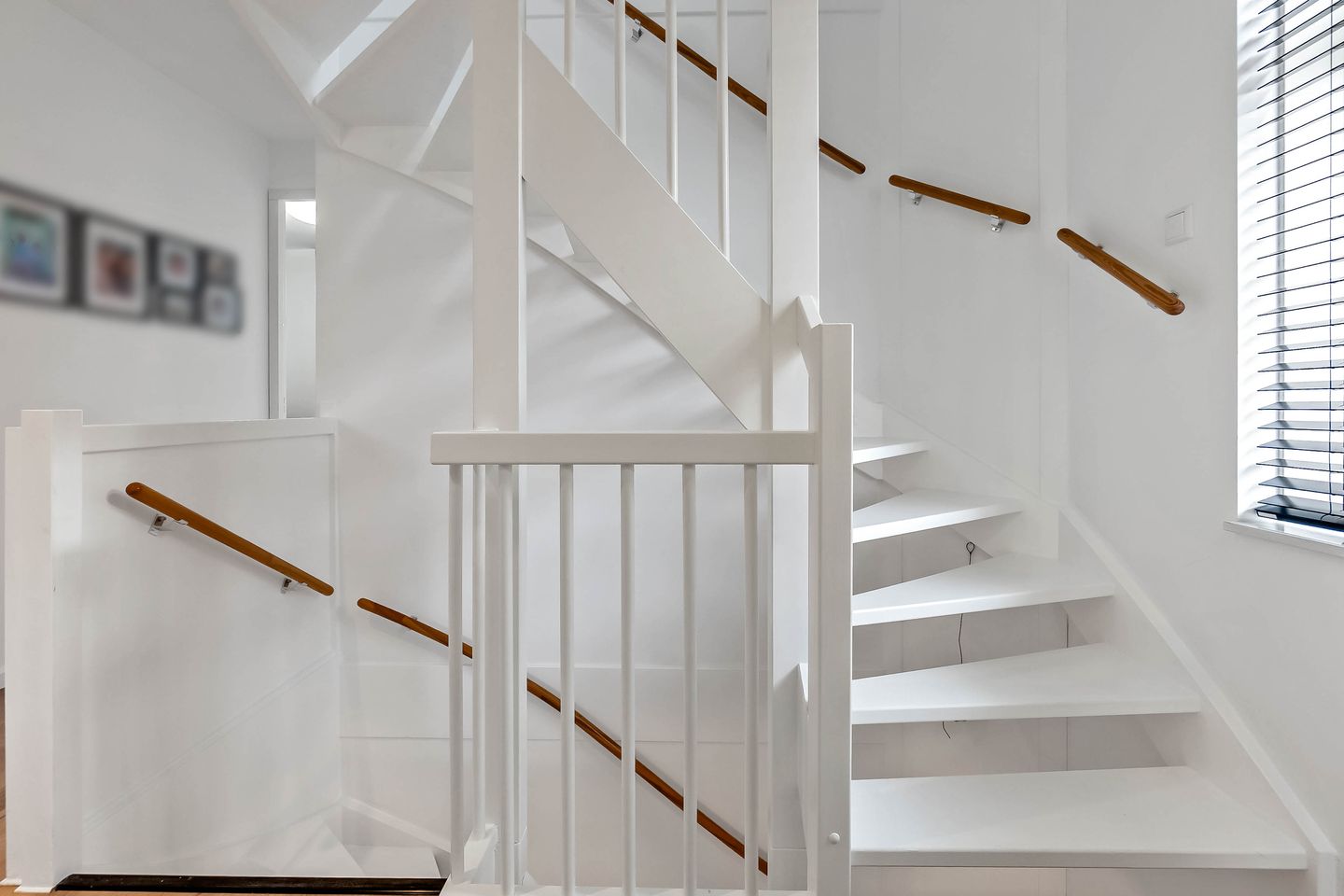 Foto 40 van Thomas Mannsingel 23