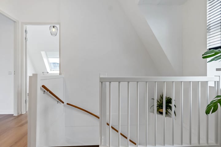 Foto 50 van Thomas Mannsingel 23