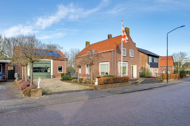 Photo 2 of Voorstraat 30