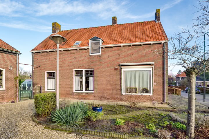 Photo 3 of Voorstraat 30