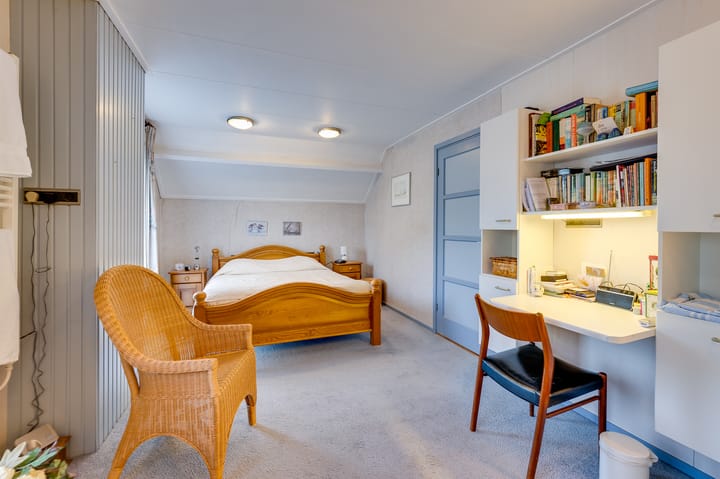 Photo 18 of Voorstraat 30