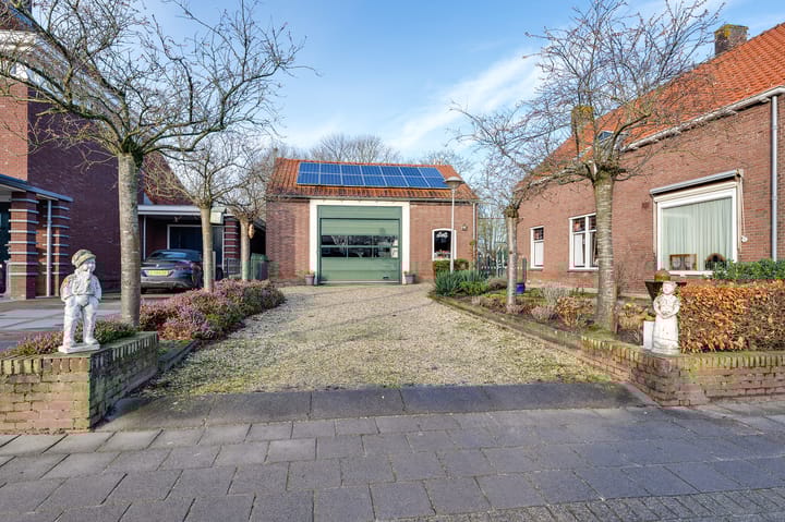 Photo 30 of Voorstraat 30