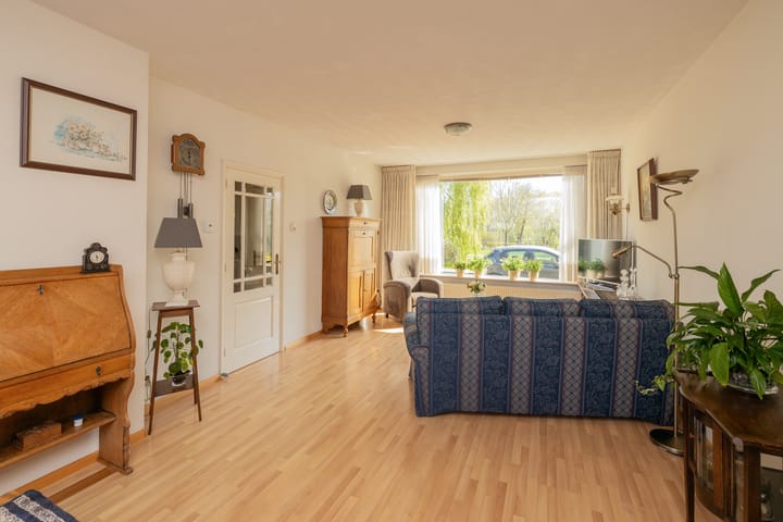 Foto 2 van Carillonstraat 4