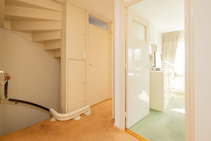 Foto 20 van Carillonstraat 4