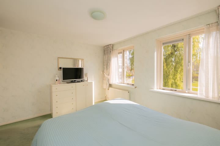 Foto 22 van Carillonstraat 4