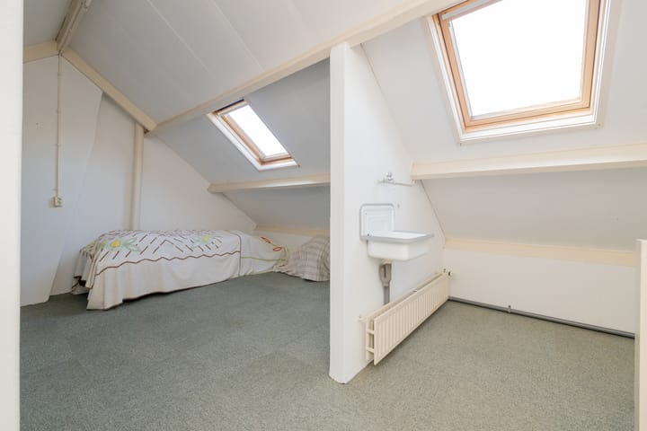 Foto 34 van Carillonstraat 4