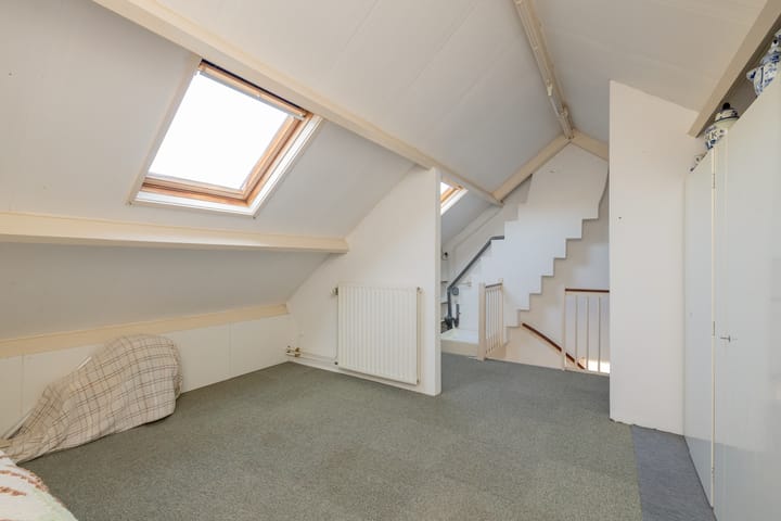 Foto 36 van Carillonstraat 4