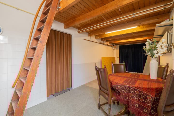 Foto 40 van Carillonstraat 4