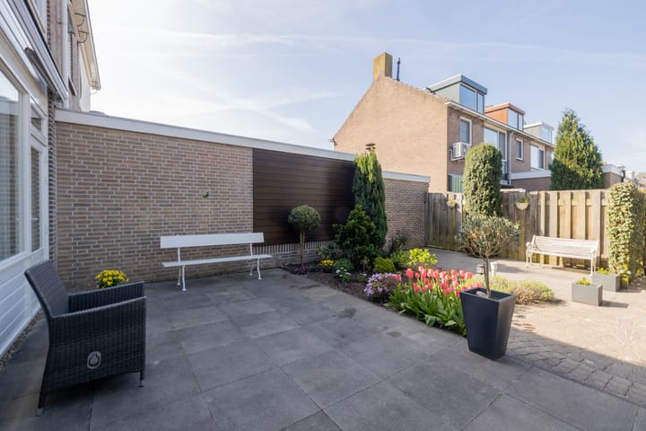 Foto 44 van Carillonstraat 4