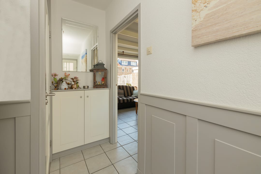 Photo 8 of Colijnstraat 27