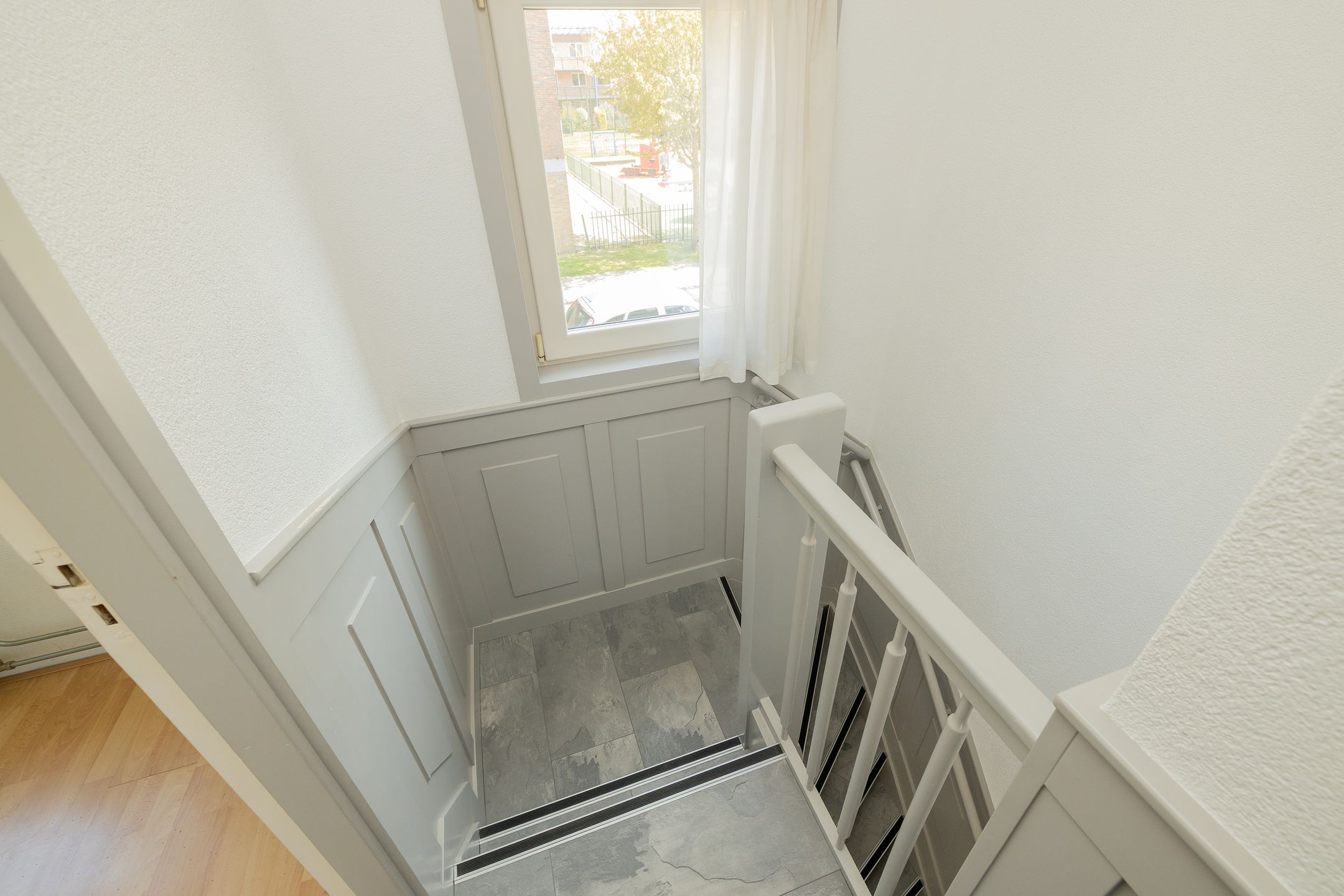 Photo 18 of Colijnstraat 27