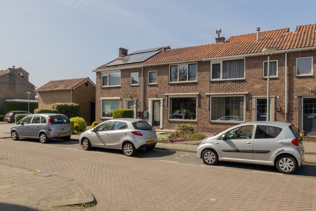 Photo 41 of Colijnstraat 27