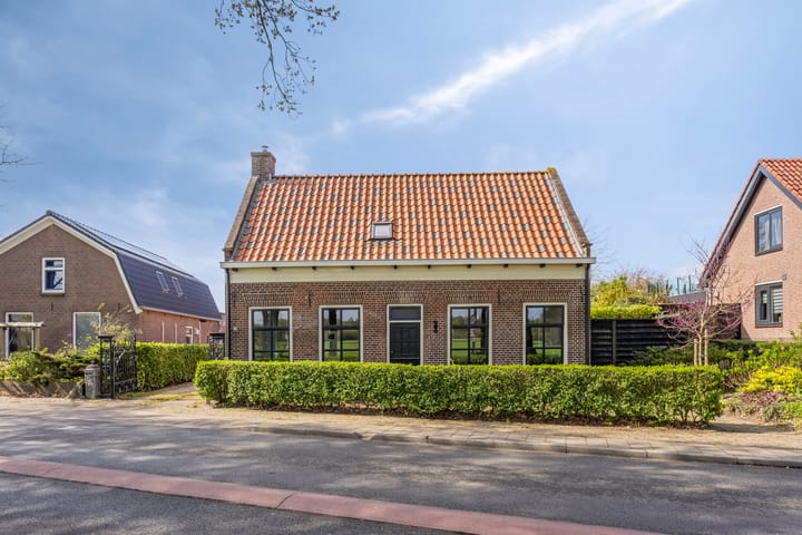 Koopwoningen - huizen te koop in [Funda]