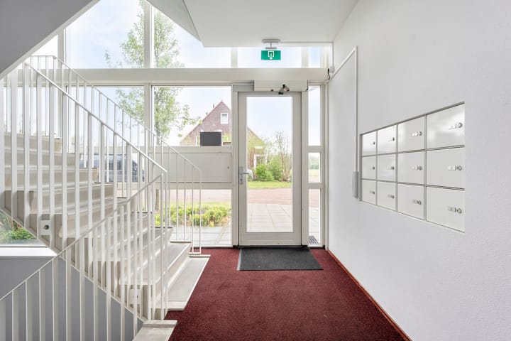 Foto 9 van Weegbree 30