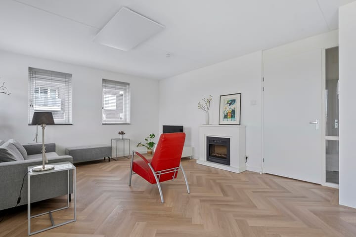 Foto 17 van Weegbree 30