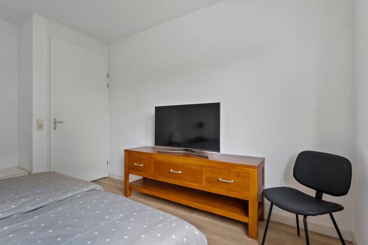 Foto 24 van Weegbree 30