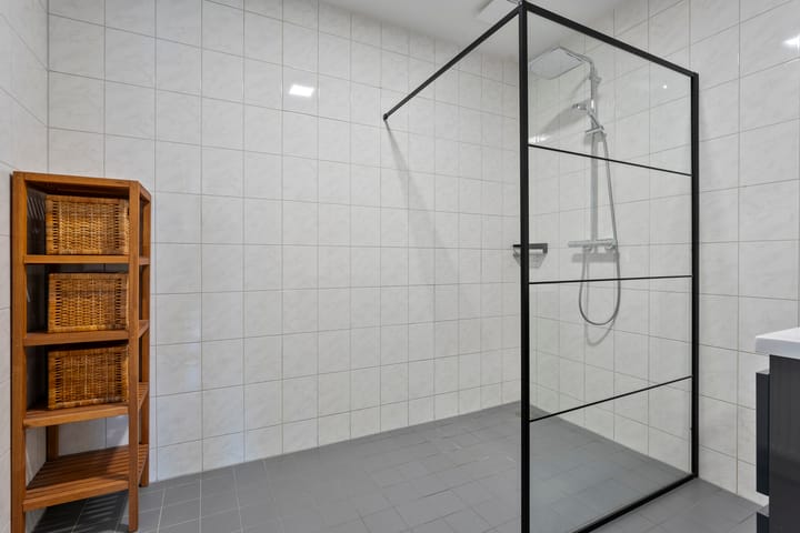 Foto 27 van Weegbree 30