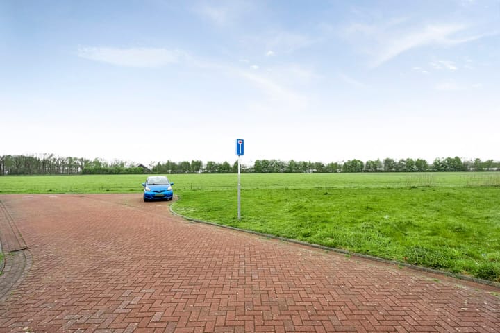 Foto 34 van Weegbree 30