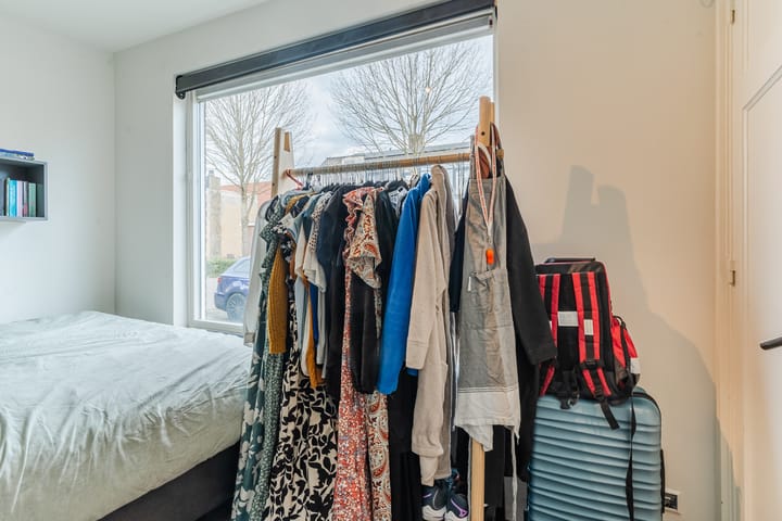 Photo 12 of Petrus Loosjesstraat 6