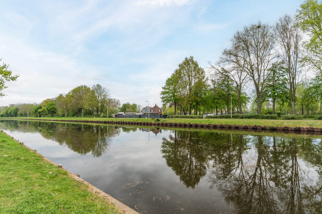 Photo 31 of Petrus Loosjesstraat 6