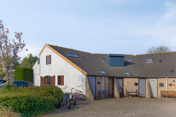 Photo 22 of Herckenstein 137