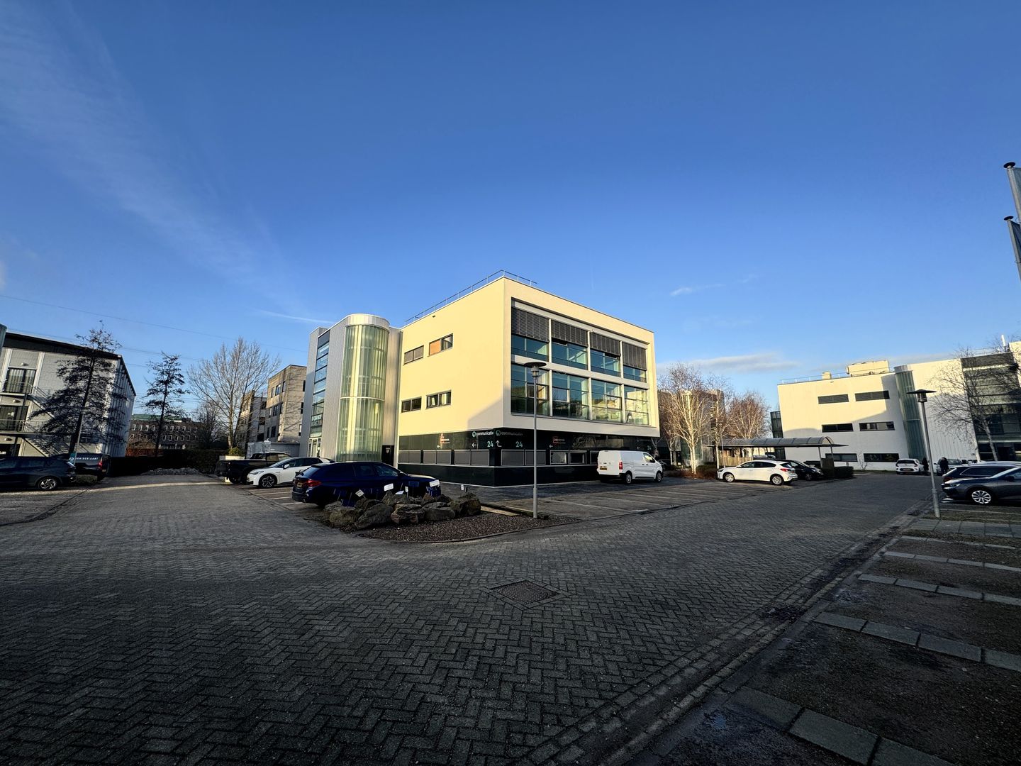 Bekijk foto 4 van Transistorstraat 24
