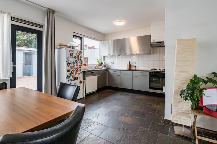 Foto 4 van Veestraat 14