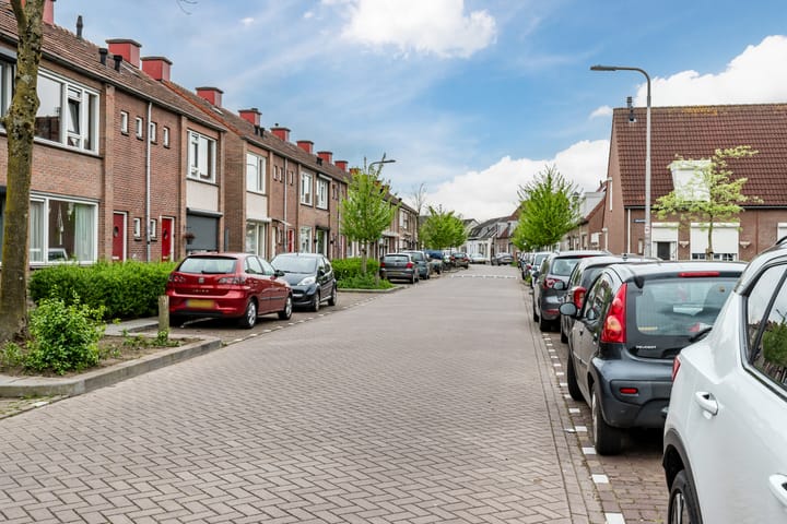 Foto 23 van Veestraat 14