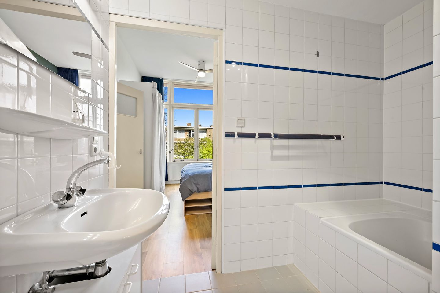 Foto 29 van Emmastraat 26-A