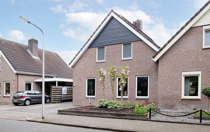 Foto 52 van Riegheidestraat 51