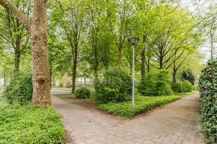 Foto 44 van Martin Luther Kinglaan 7