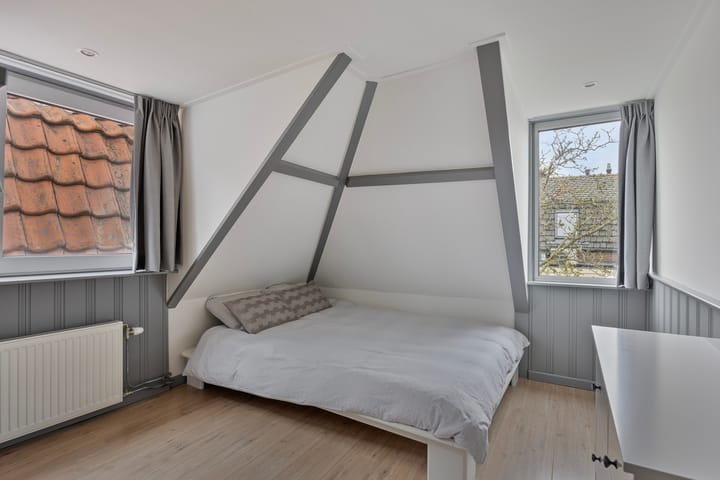 Foto 14 van Zuideinde 68