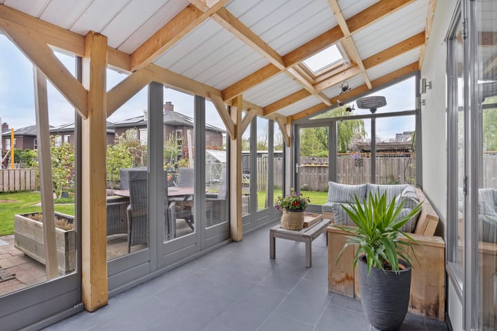 Foto 21 van Zuideinde 68