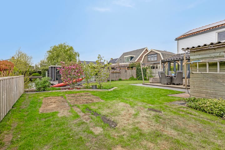 Foto 25 van Zuideinde 68