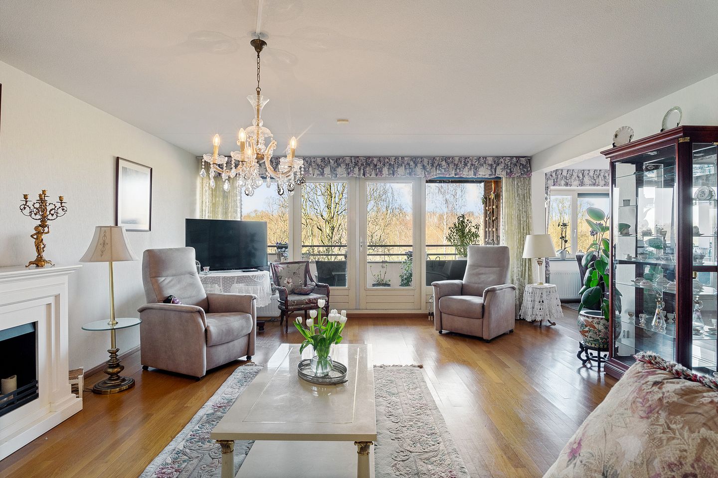 Foto 19 van Essehout 106