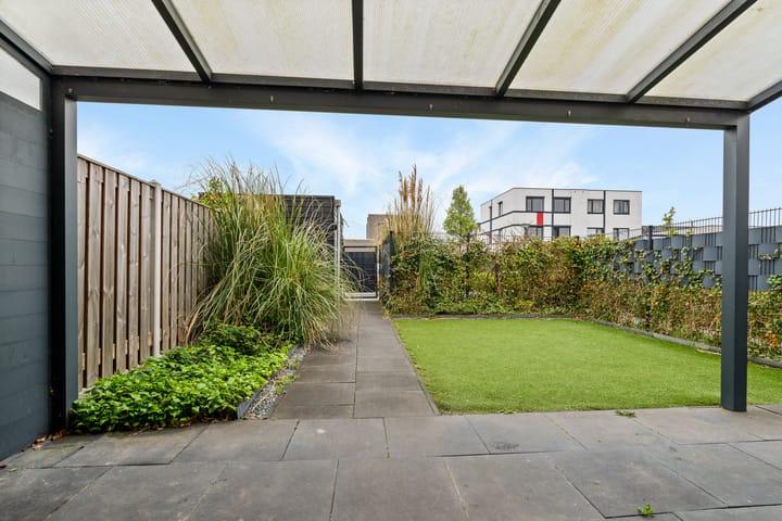 Foto 30 van Klaproos 51