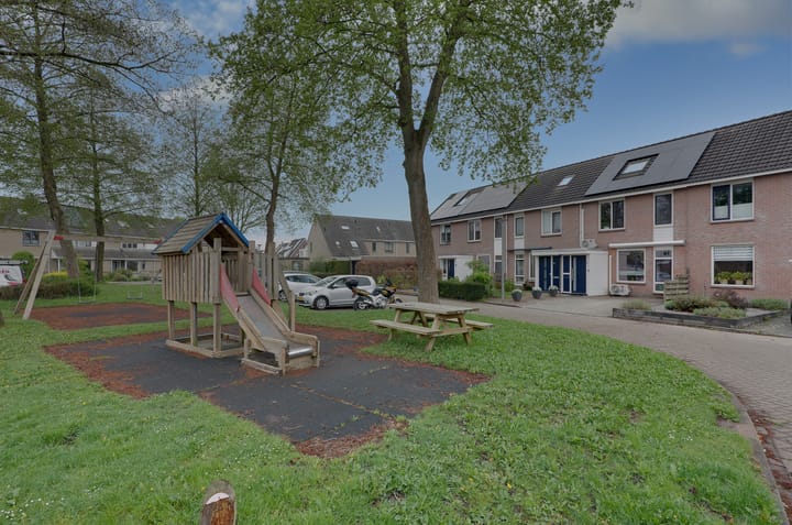 Foto 2 van Middenbree 19