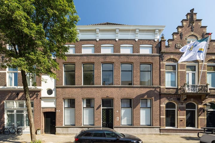 van Tuldenstraat 19