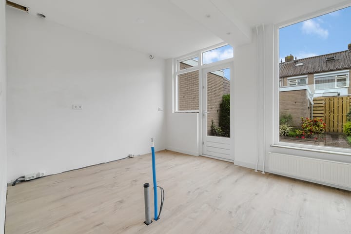 Foto 9 van Chrysantenweg 3