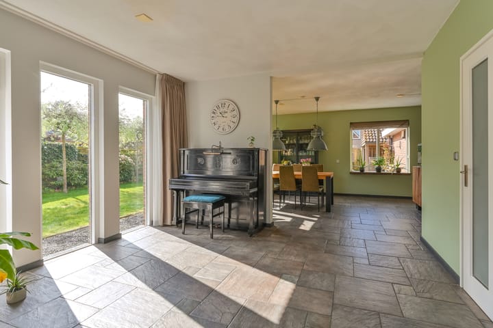 Foto 23 van Iebeern 1