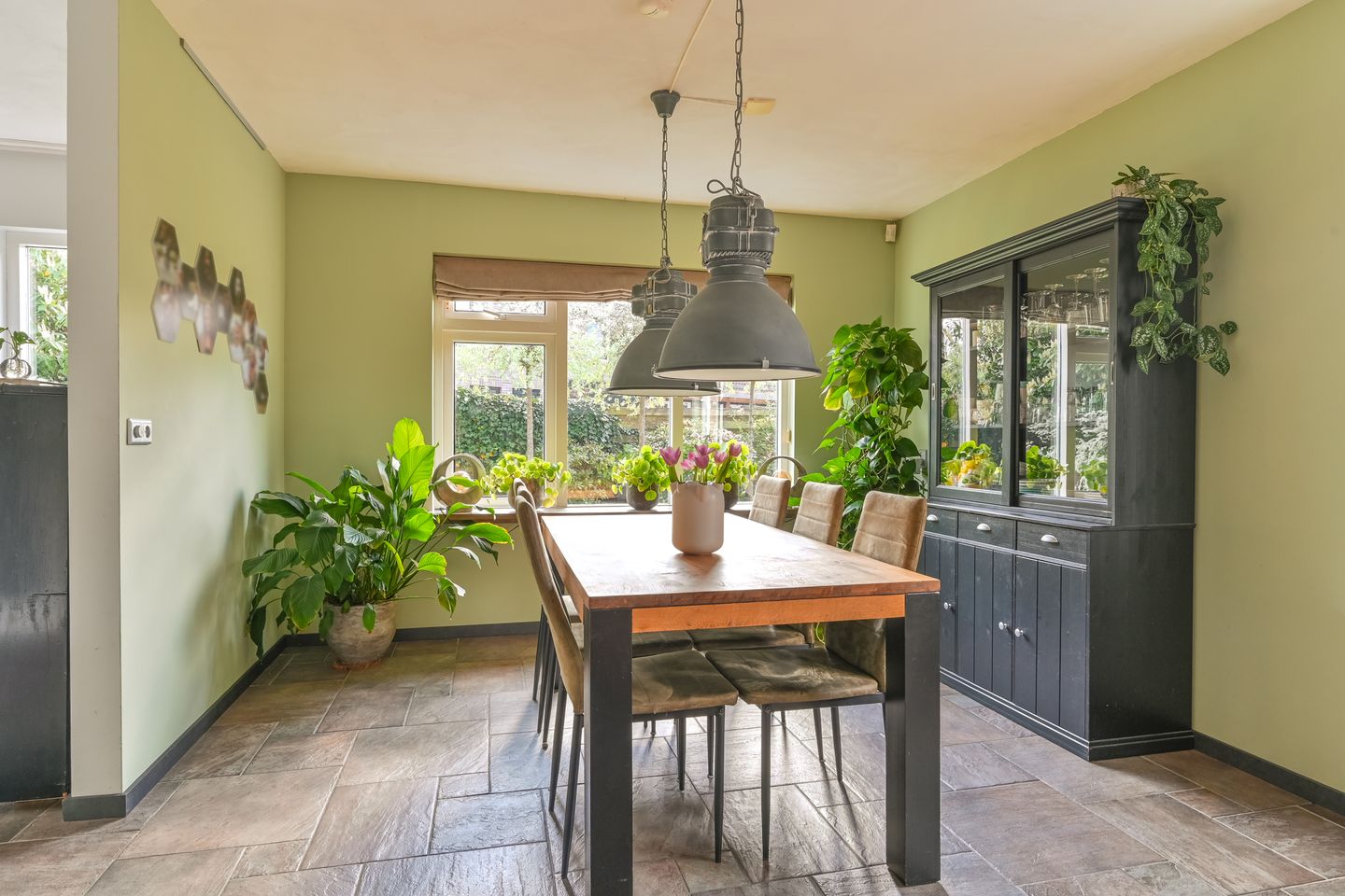 Foto 25 van Iebeern 1