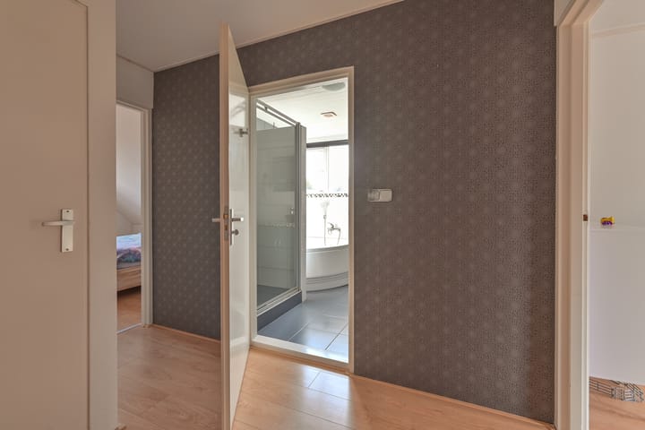 Foto 49 van Iebeern 1