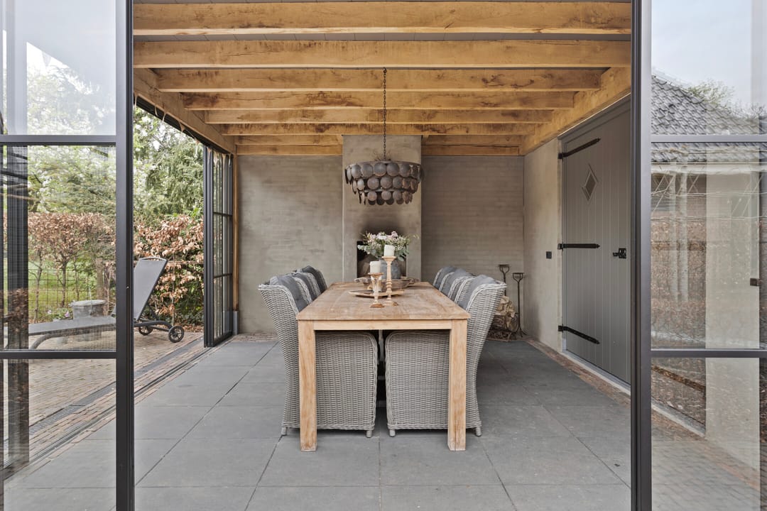 Photo 38 of Waalbandijk 77