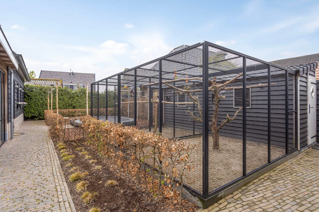 Photo 46 of Waalbandijk 77